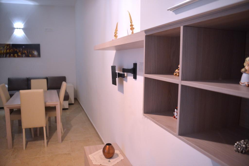 La Pergola Del Centro Apartment Brindisi Exterior photo